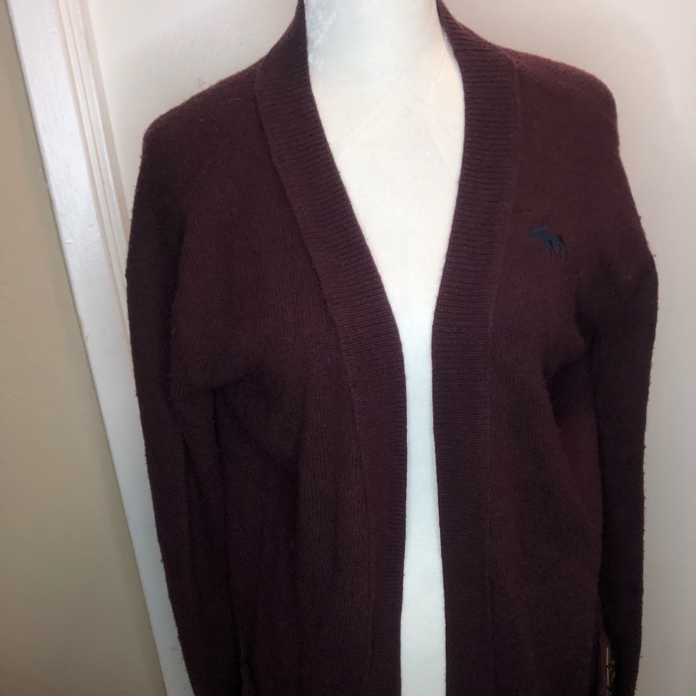 Sz M Burgundy bejeweled A&F long Cardigan